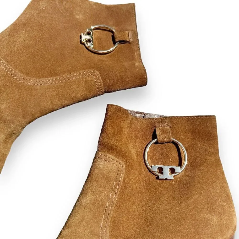Tory Burch Sofia Brown Suede Lug Sole Bootie Gold Logo Charm Stacked Heel Sz 8.5